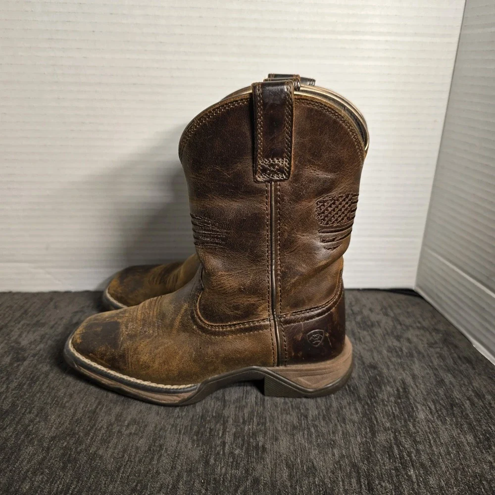 Ariat Kids Distressed Brown Leather American Flag Square Toe Western Boots Sz 11